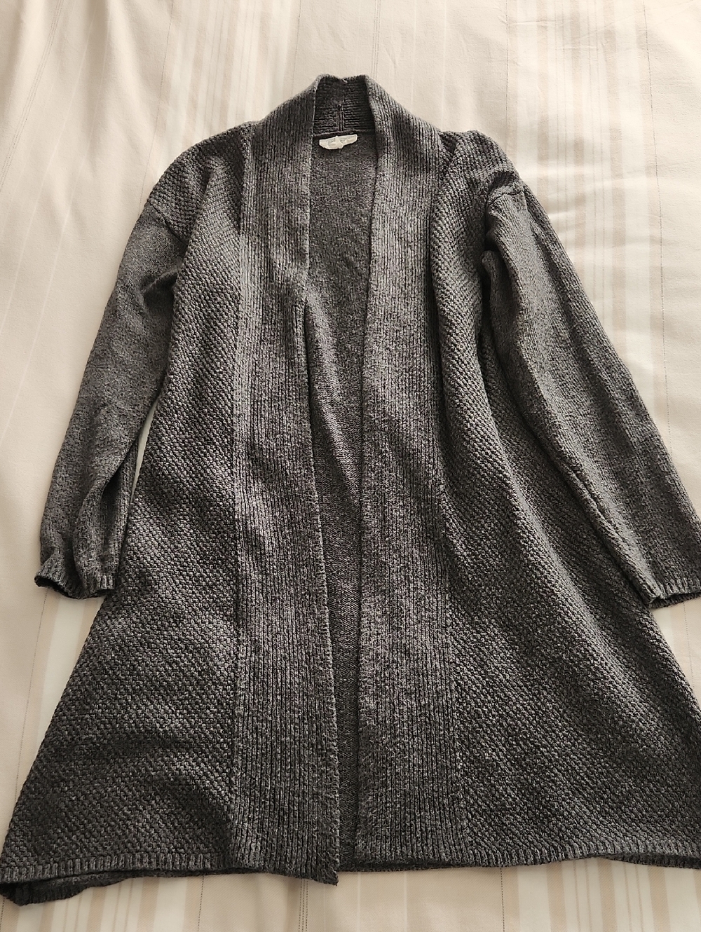 Candace Cameron Bure Gray Knit Open Long Cardigan